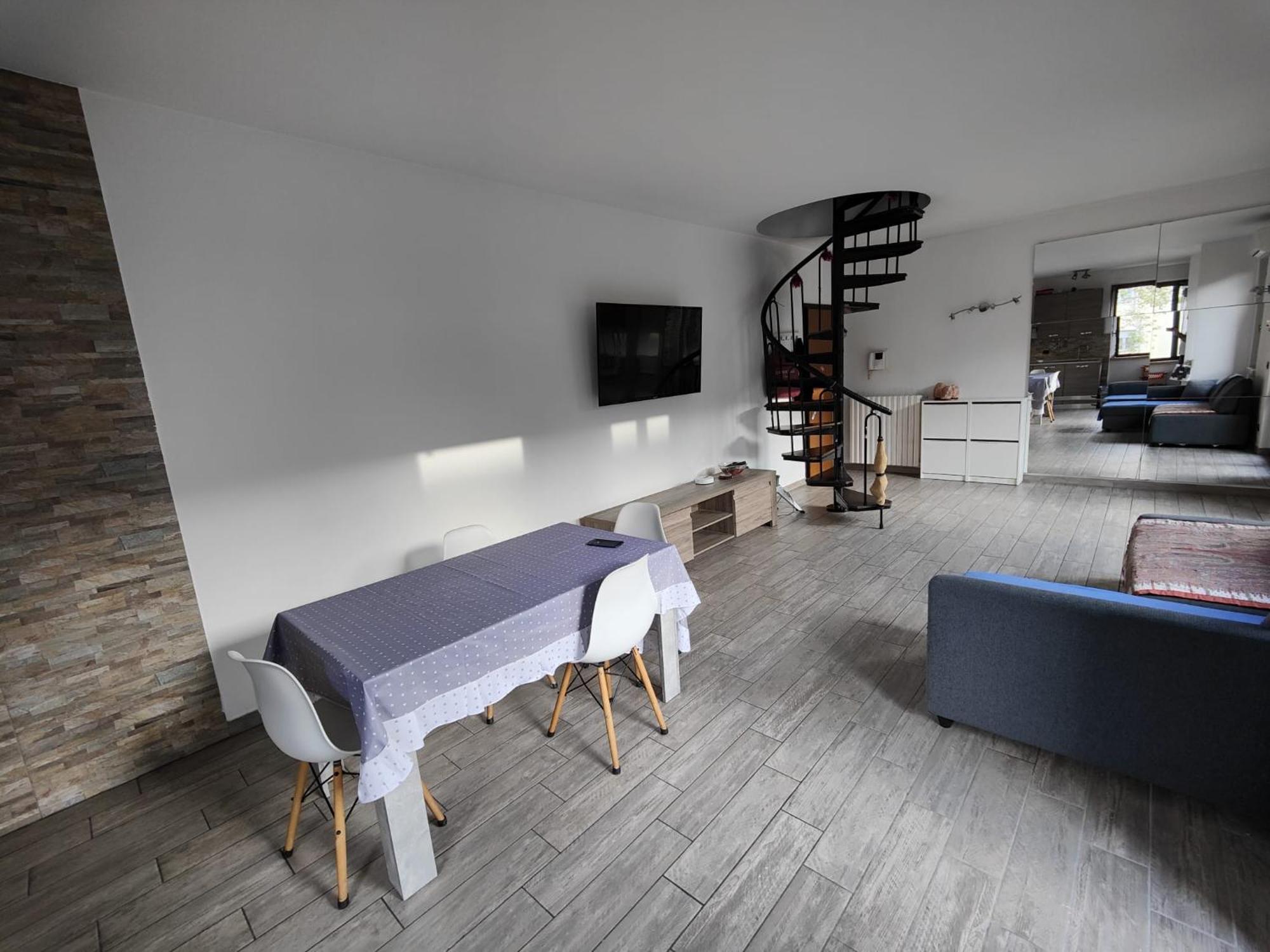 Ketty House B&B - Policlinico Di Monza, U-Power Stadium Bagian luar foto